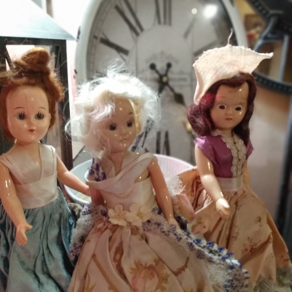 Vintage dolls - Picture 2 of 3